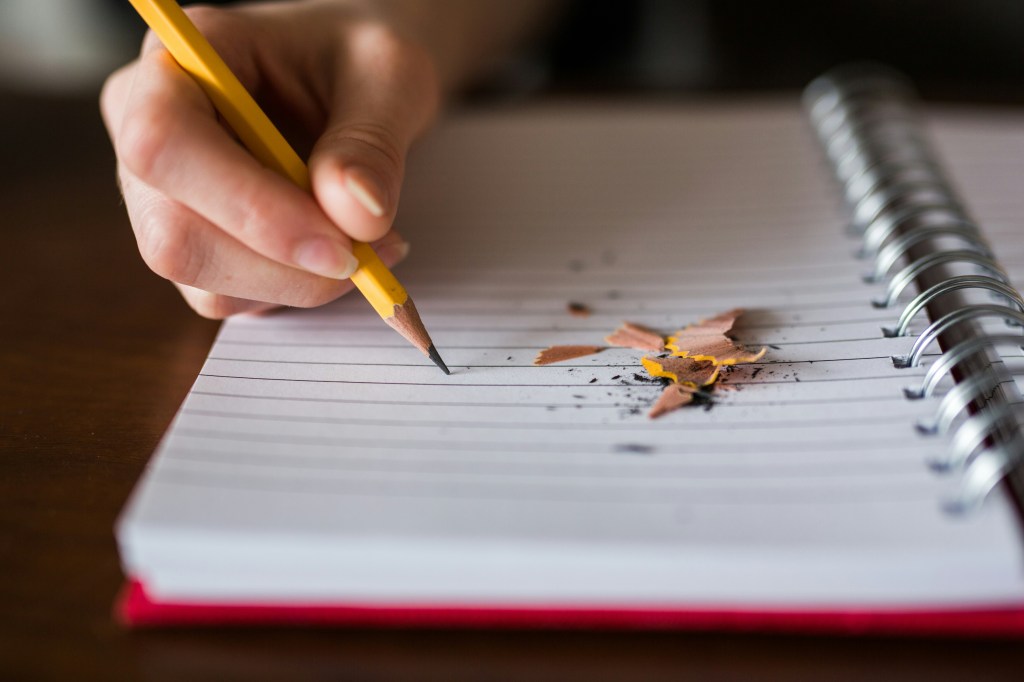 La imagen actual no tiene texto alternativo. El nombre del archivo es: thought-catalog-rdmlsjr-tq8-unsplash.jpg